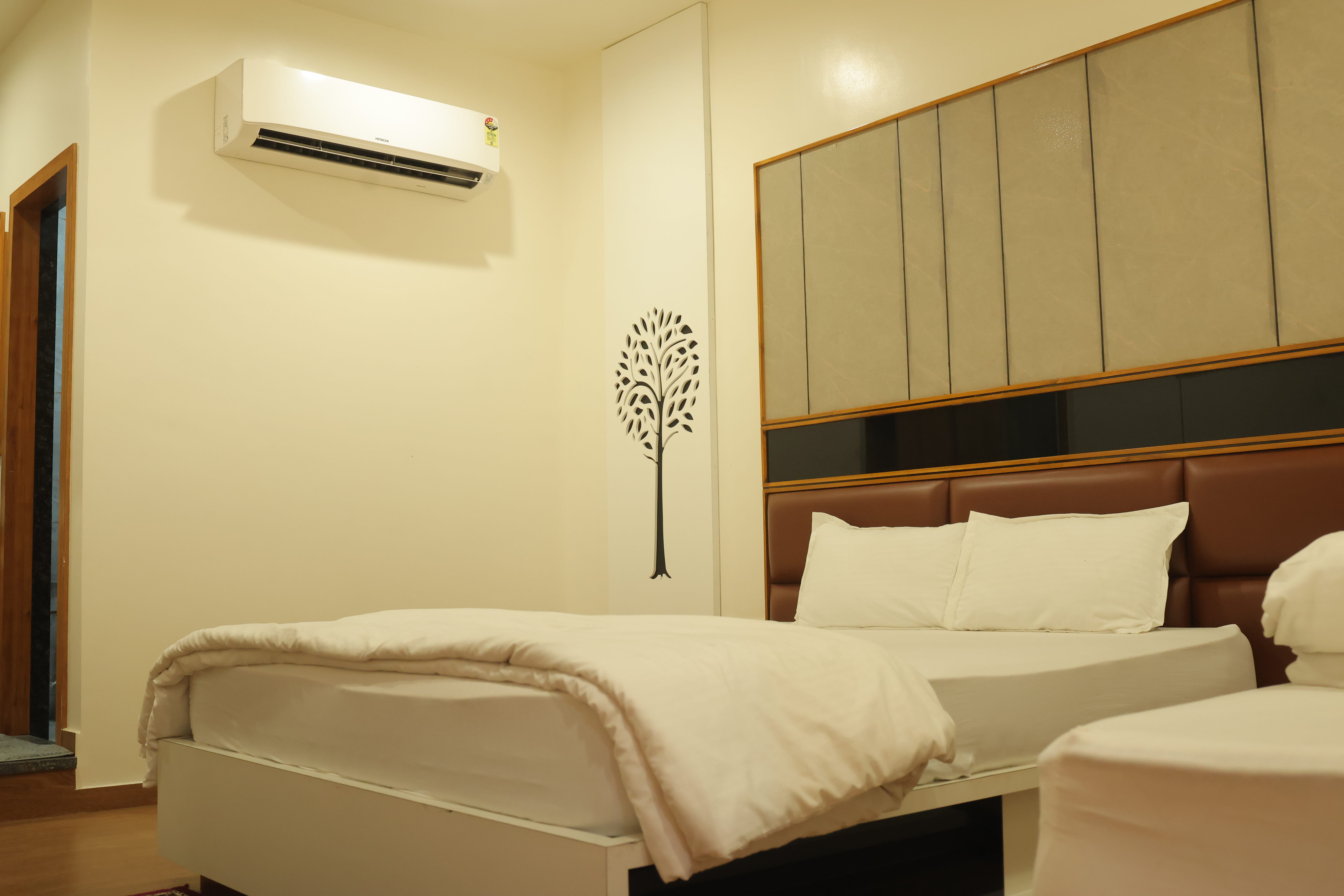 Super Deluxe Room